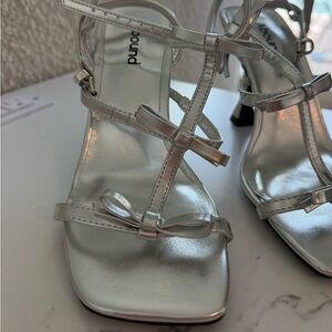 Abound Silver Bow Heels